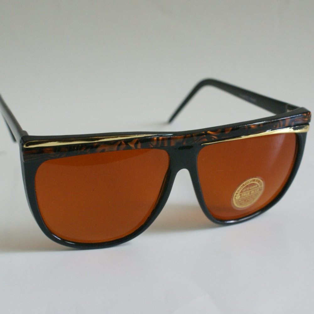 NWT Lady'sRetroFashion 80s style laminate top sunglass